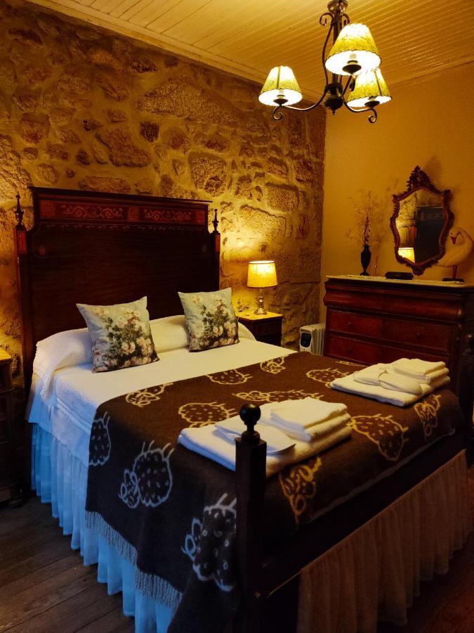 Lugar Da Pedra Alta - B&B - Private Historical Villa Melo Экстерьер фото