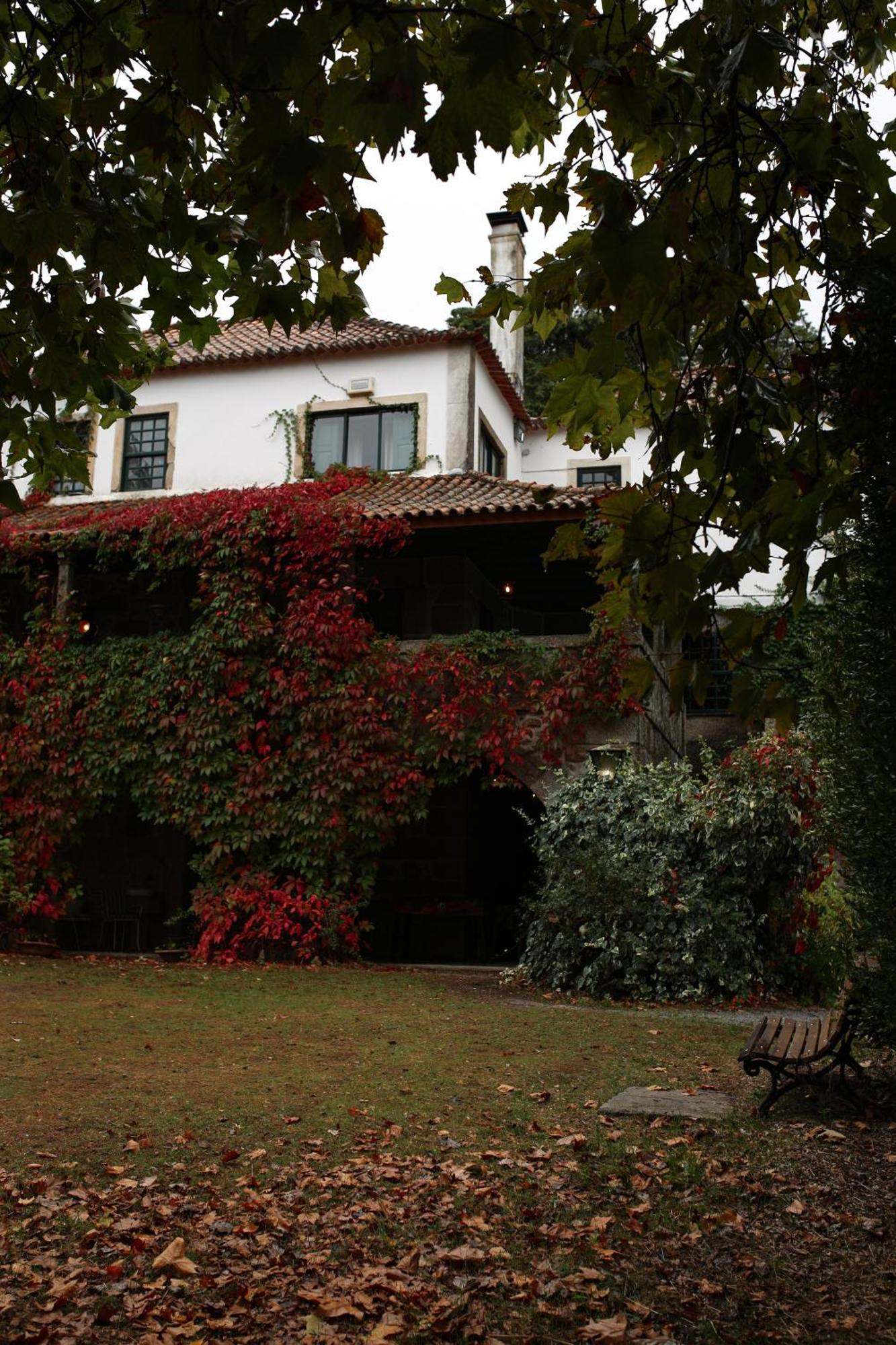 Lugar Da Pedra Alta - B&B - Private Historical Villa Melo Экстерьер фото